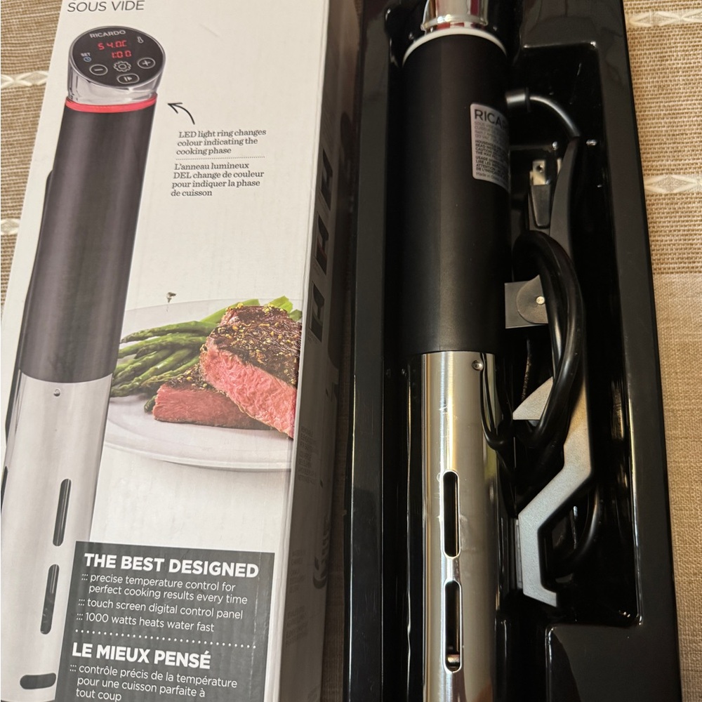Sous Vide Precision Cooker by Ricardo